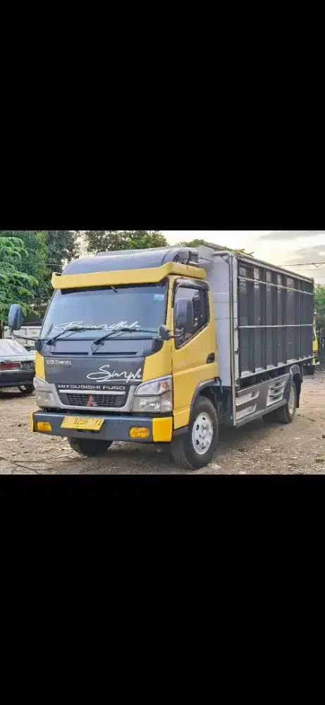 Mitsubishi Canter HD 125 PS 2012