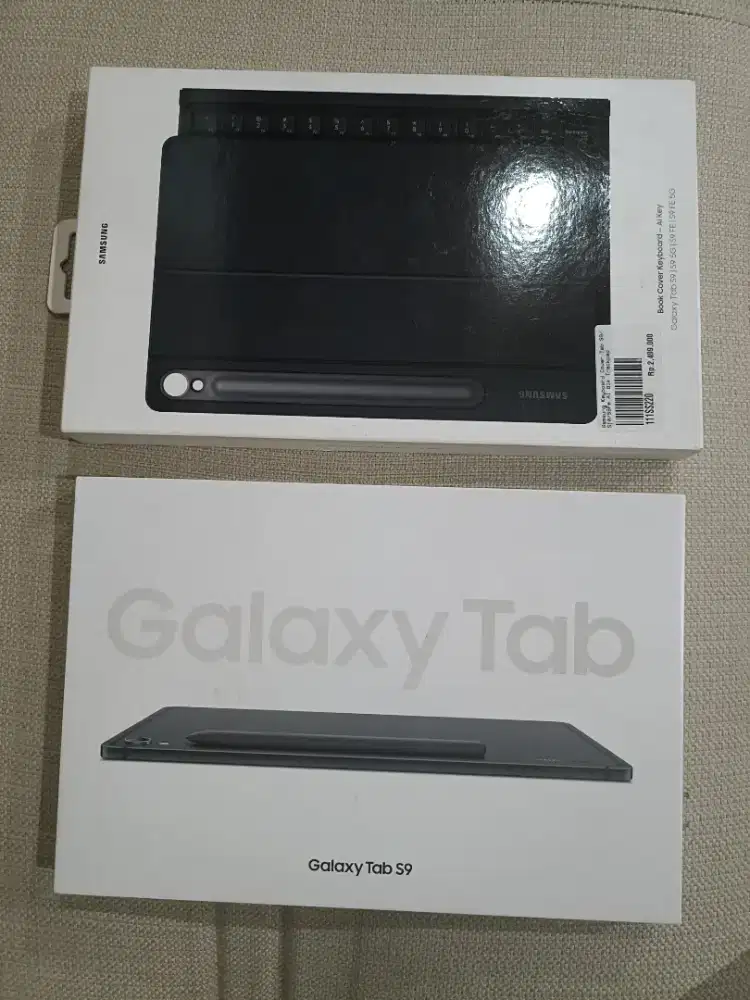 Tablet Samsung S9 8/128 (Wifi Only) + Keyboard Cover + Adaptor + Dus