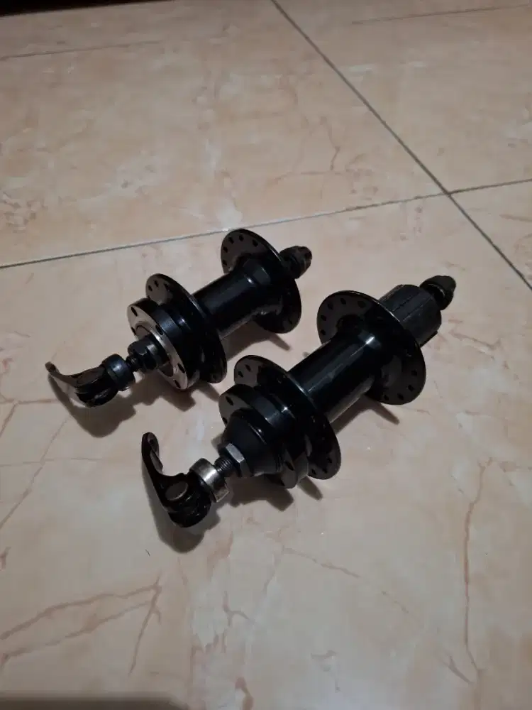 Hub freehub 32h, sproket oxo 9sp 42t, shimano megarange 7sp 34t