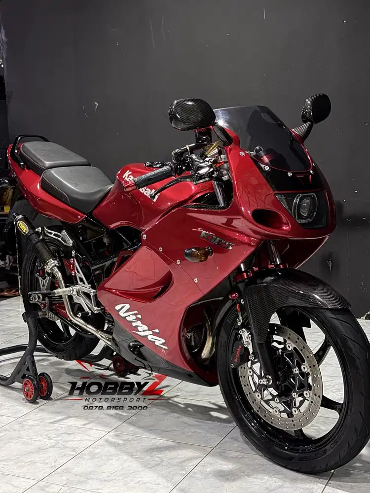 Kawasaki ninja zx 150 RR 2010 modif cbr hedon rata kanan,istimewa