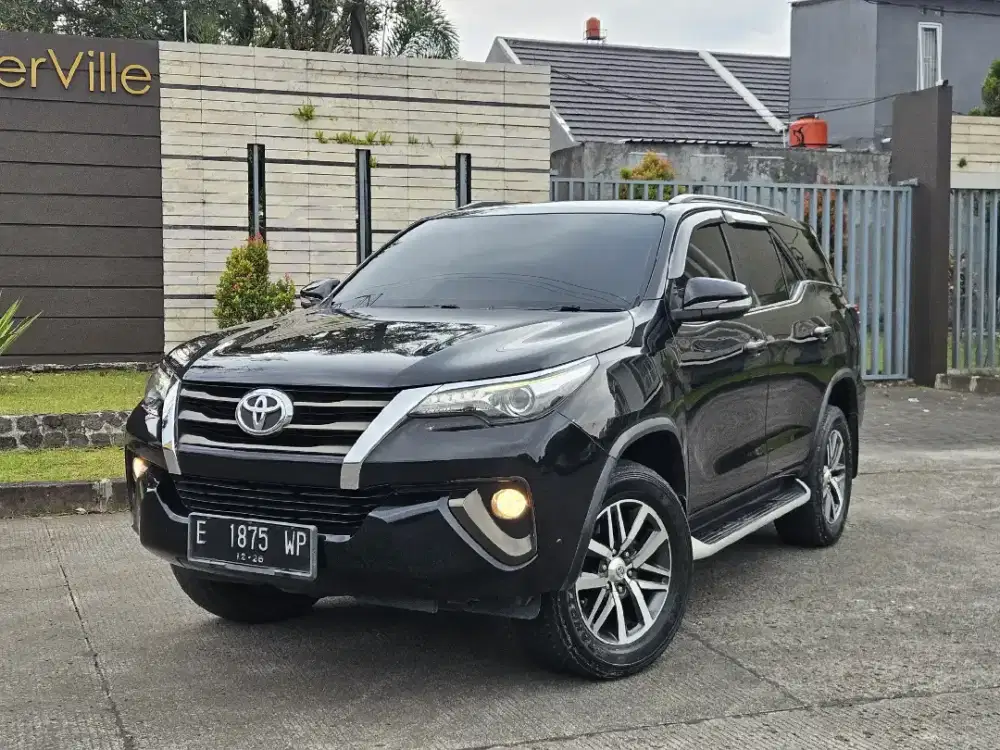Toyota Fortuner vrz 2.4 diesel 2016