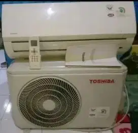 Ac 1/2 pk baru 5 bulan