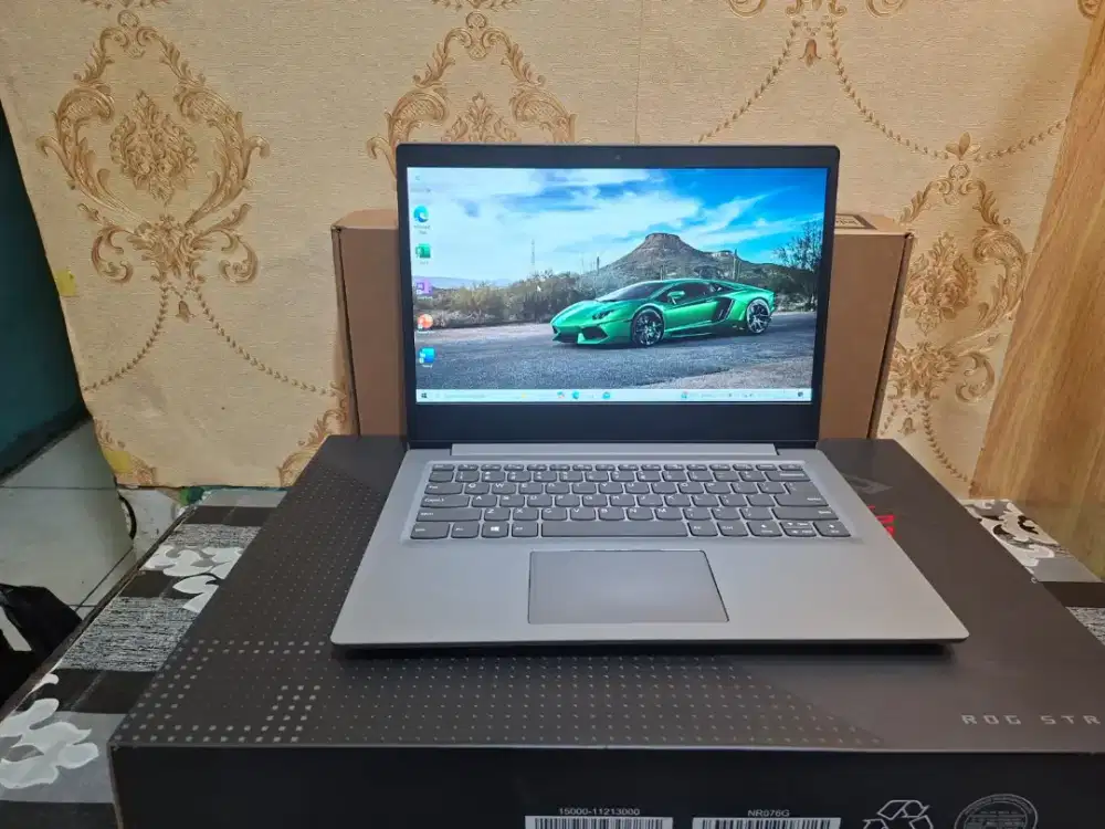 Laptop Lenovo Ideapad S145