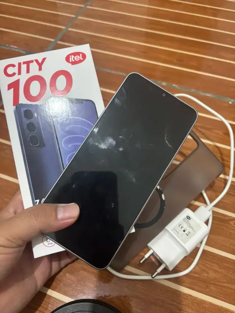 Item city 100 RAM6GB