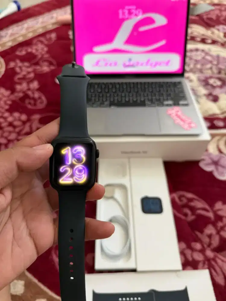 Apple watch SE Gen 3 44mm iBox,garansi 16-10-2026 ,battry 100% ful ori