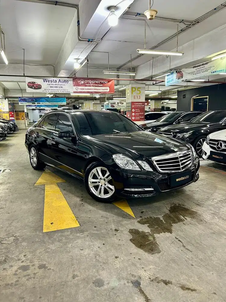 Odo 50rb Panoramic Mercedes Benz Mercy E300 AVG 2011 Avantgarde 2012