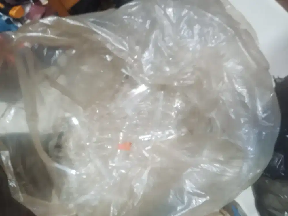 Botol spray dan pencet serbaguna