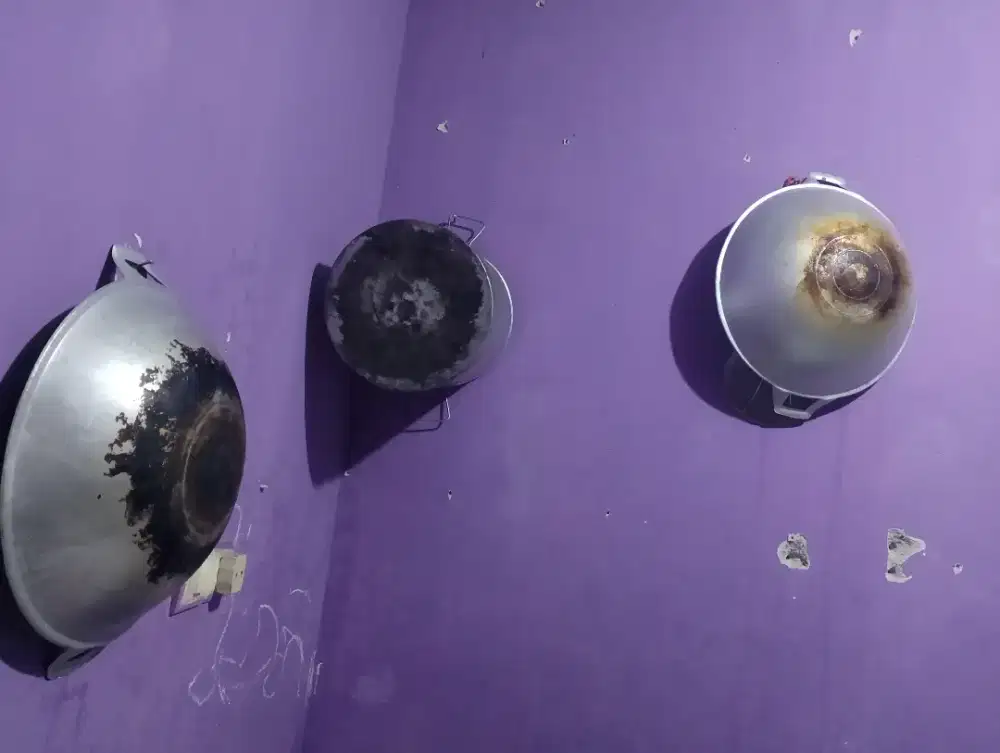 Peralatan dapur bekas jualan