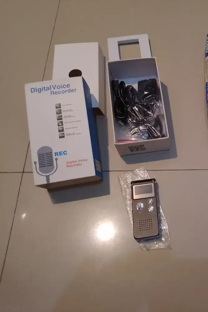 Digital Voice Recorder Alat Perekam Plus MP3 Player