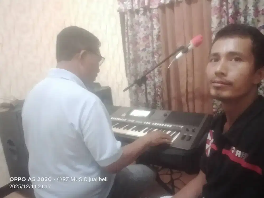 Alat music di cari & jasa pengiring