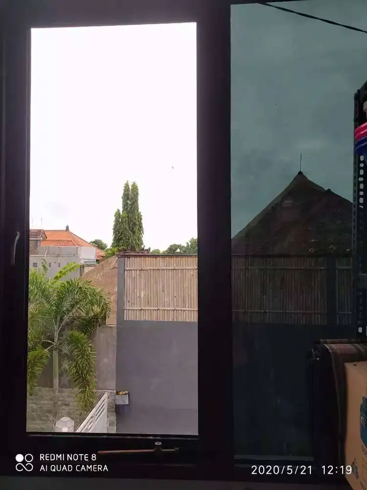 Kaca film riben oneway dan sticker kaca es sunblast buram stiker polos