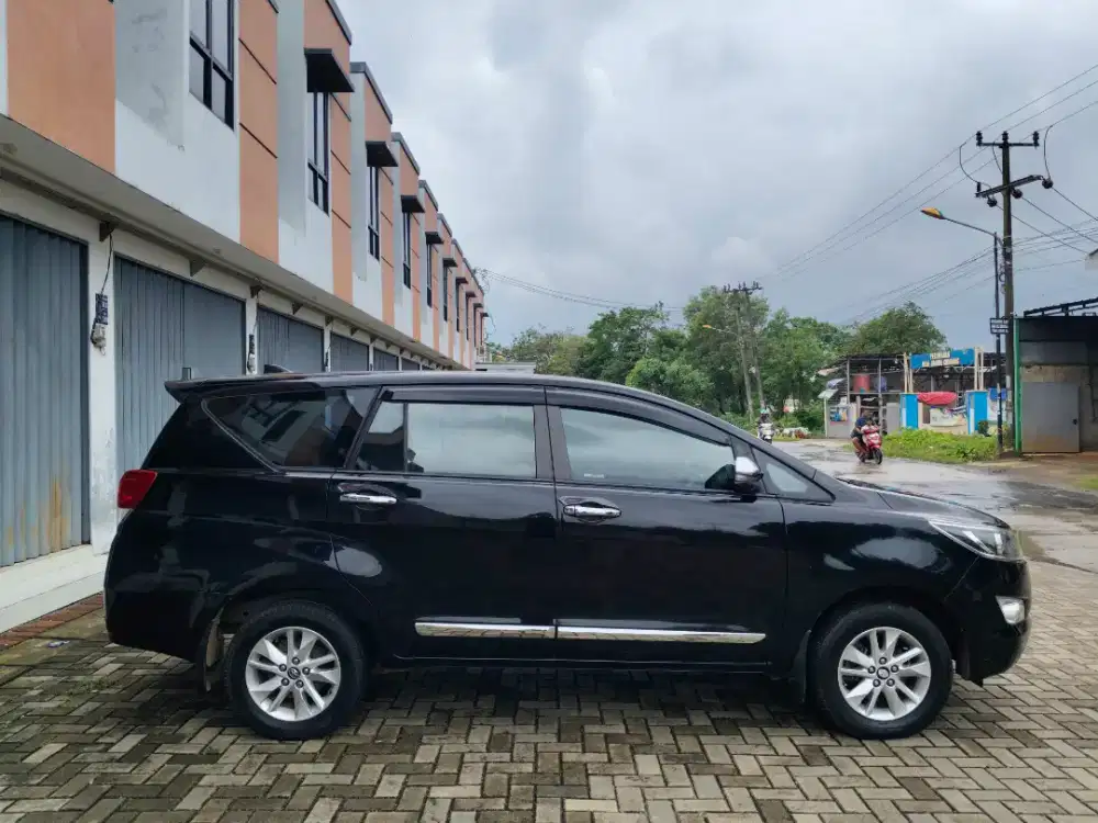 Toyota Kijang Innova 2019 Bensin