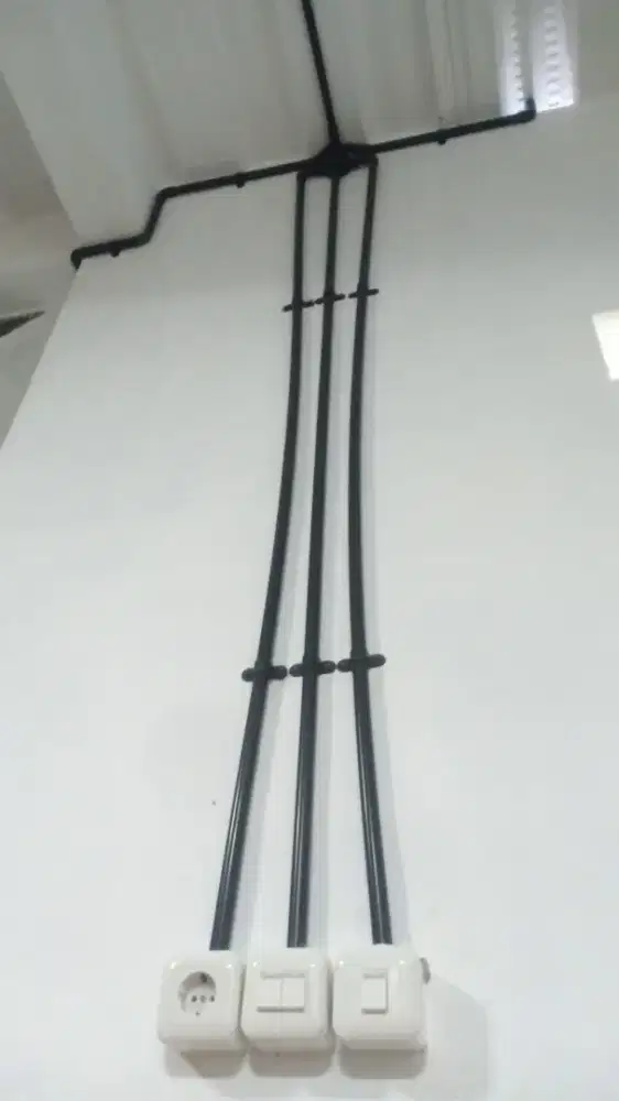 Tukang listrik panggilan