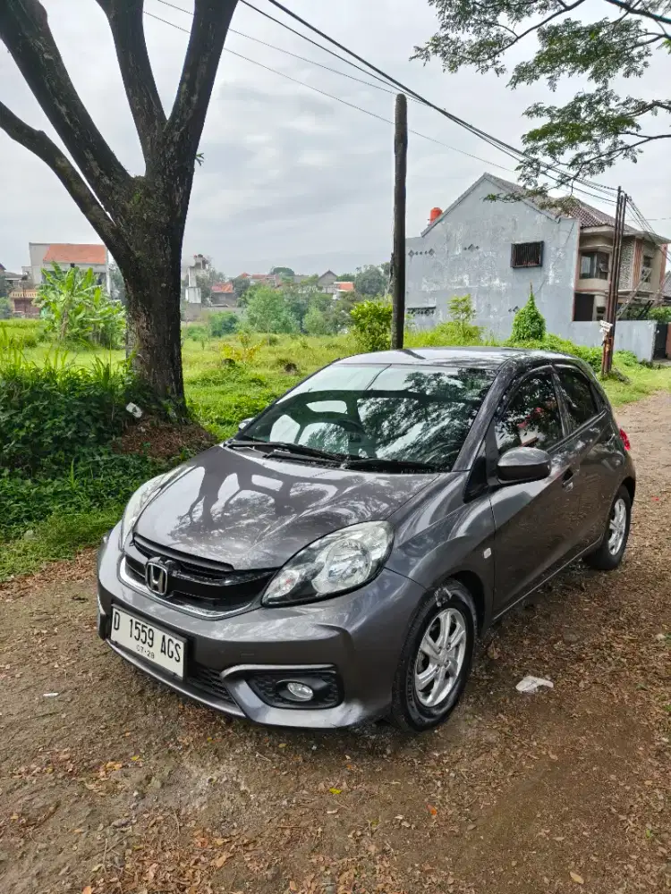 Jual Cepat, HONDA BRIO E TAHUN (2018) Kilometer rendah, 80 ribu,BAGUS
