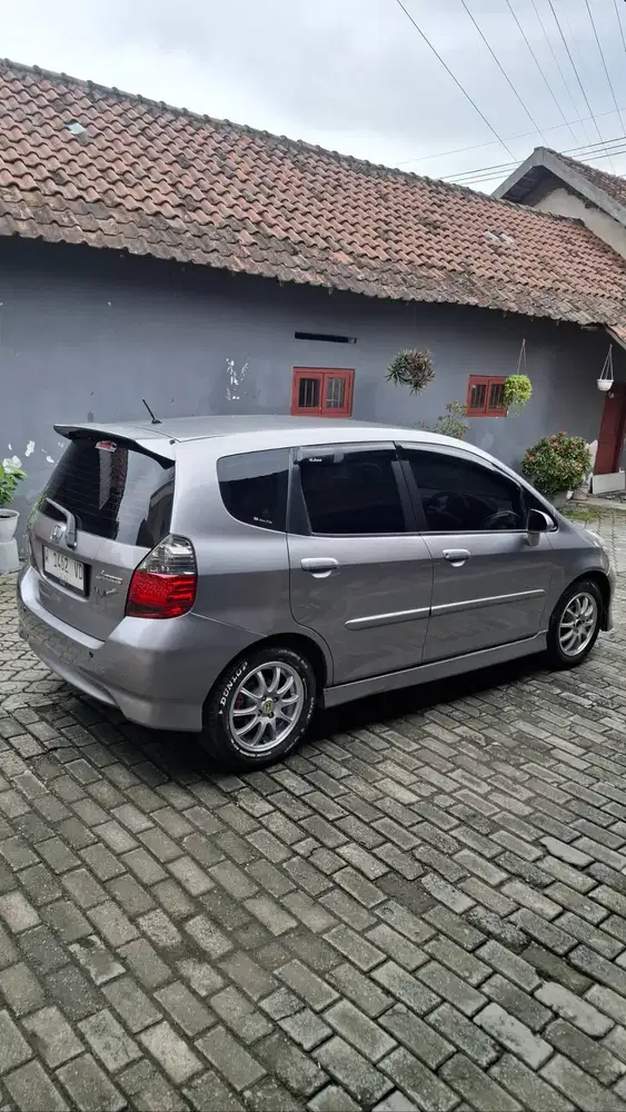 Mobil murah butuh uang80 jt