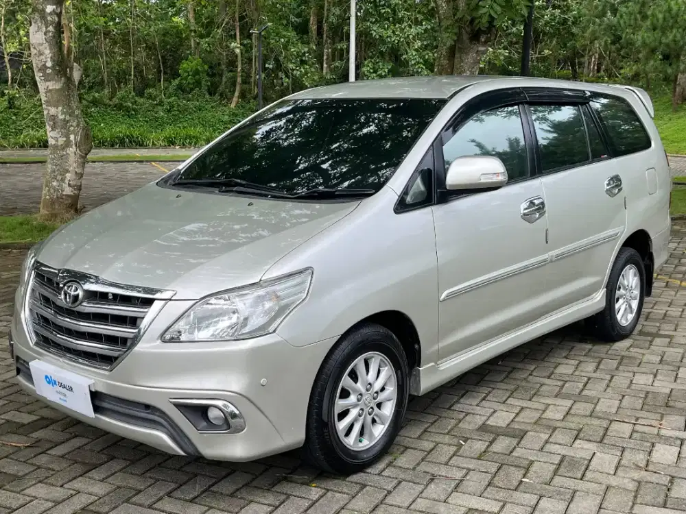 RARE! Innova V AT Diesel Barong 2013