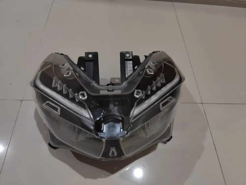 Lampu original vario 125/150 tahun 2018 ke atas