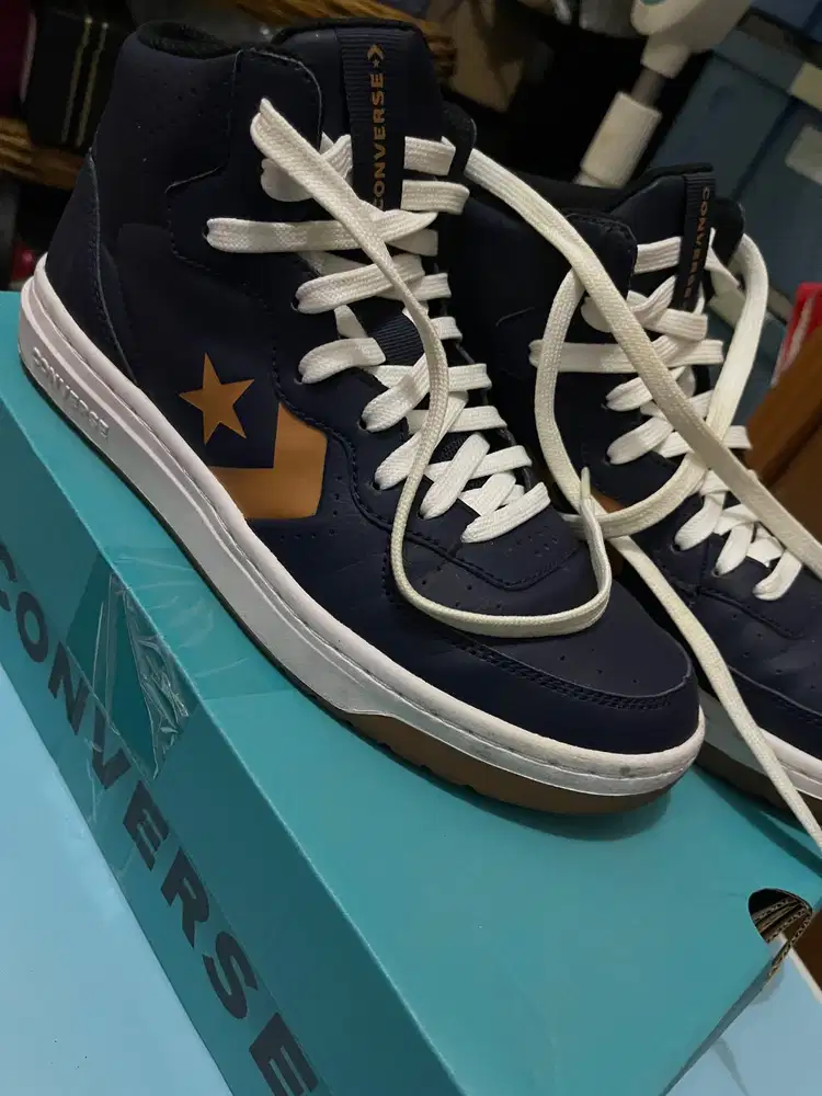 Sepatu Converse High Blue