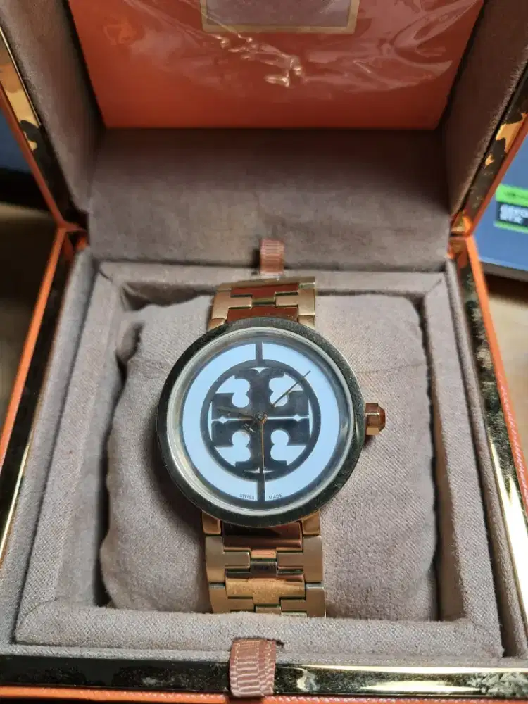 JAM TANGAN TORY BURCH