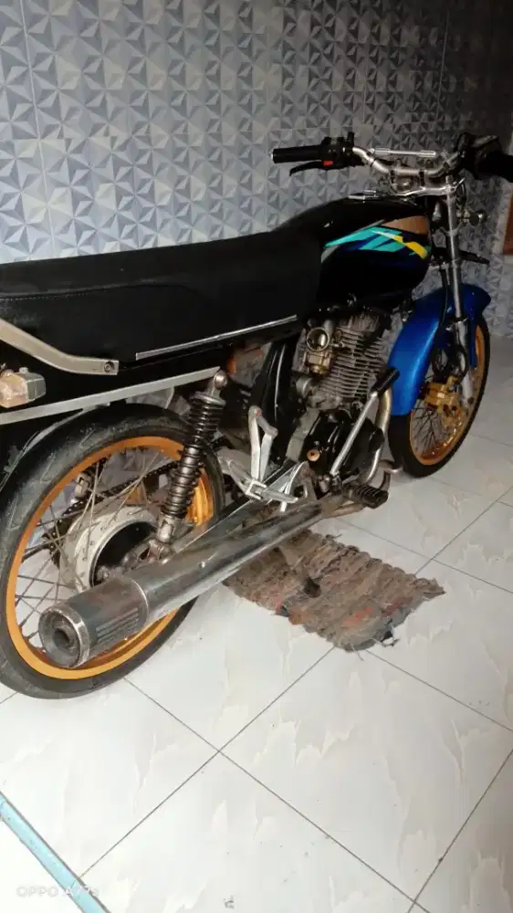 Honda GL MAX 2002