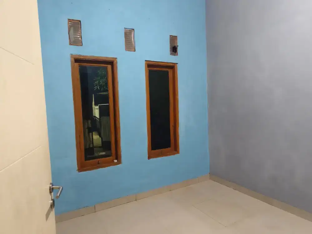 Di Kontrakan Alamanda regency Full Granite tile