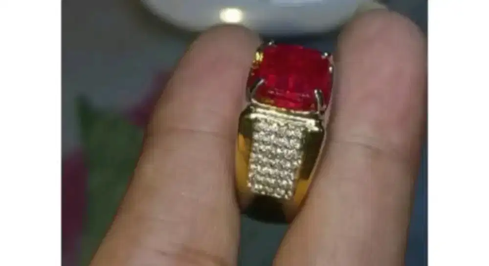 Jual cincin merah
