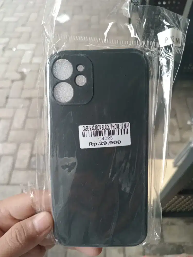CASE MACARON BLACK IP 12 MINI ATLANTIS DAHSYAT