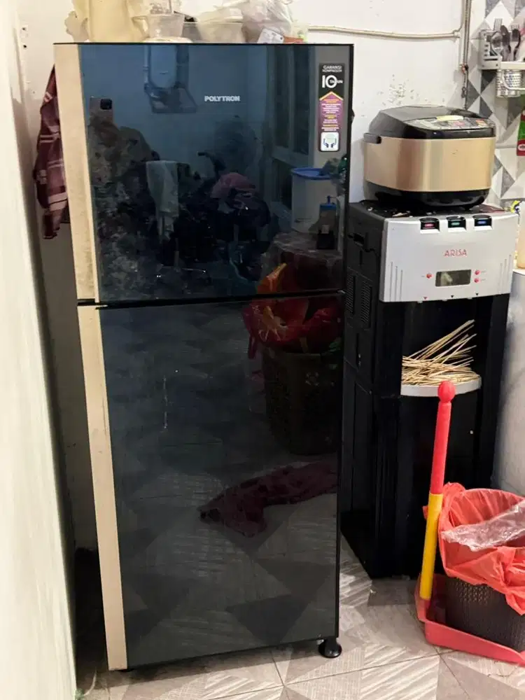 Jual Kulkas 2 Pintu Polytron