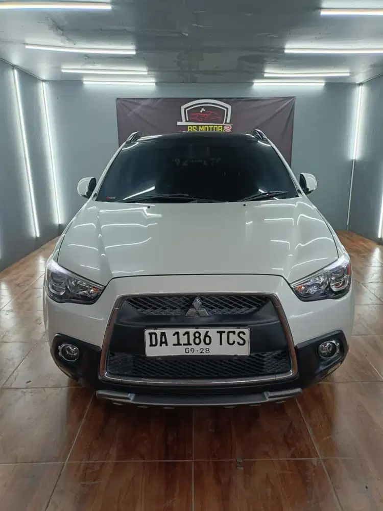 Mitsubishi Outlander PX 2.0 2013 AT