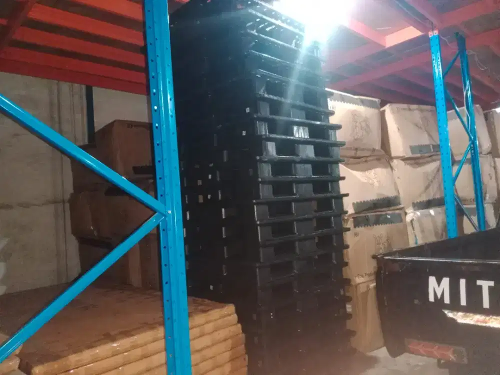 Palet plastik baru performa tinggi