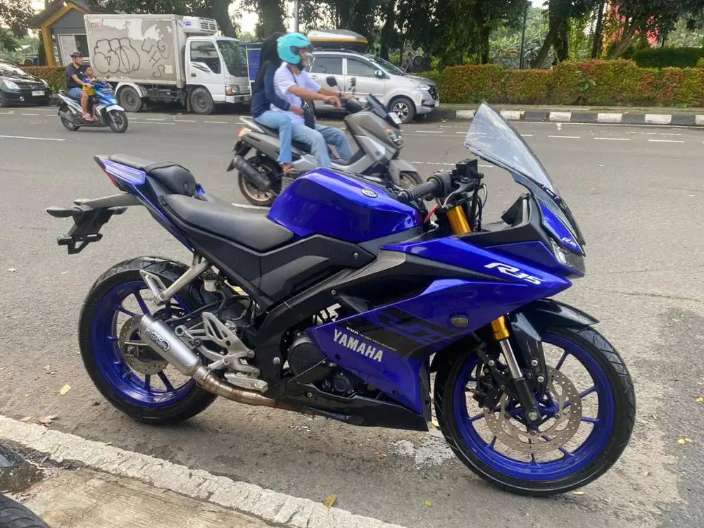 YAMAHA R15 V3 2019