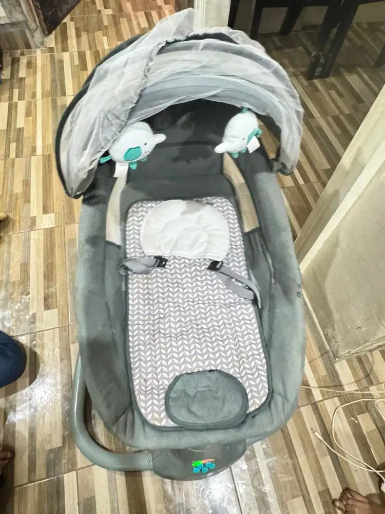 Babydoes Claptown ayunan Elektrik