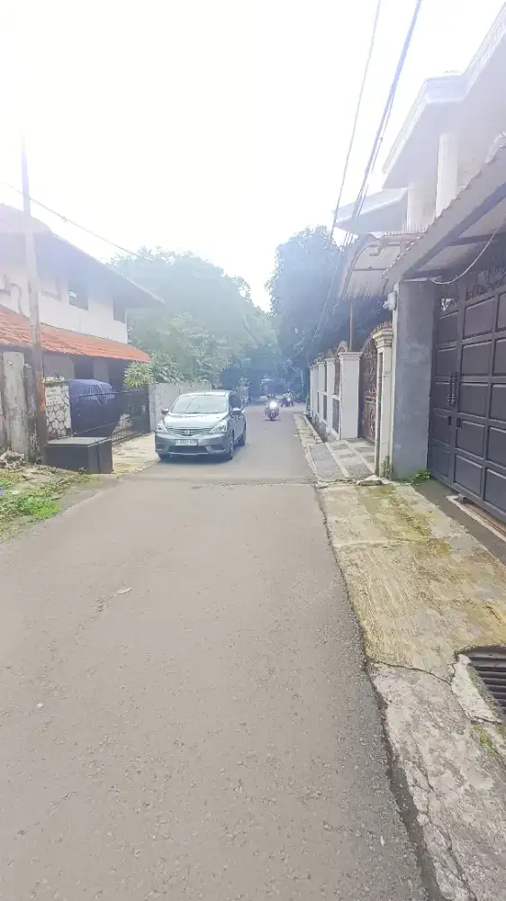 Hotsale kavling di jalan Delman Tanah Kusir, bentuk simeteris persegi