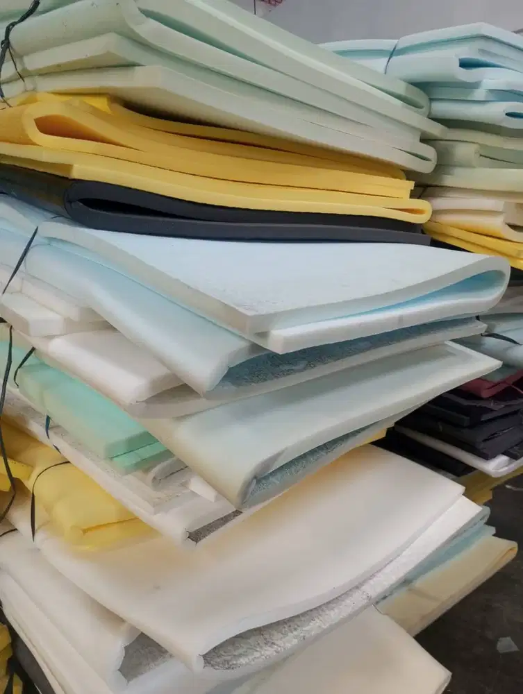 -Menjual Busa Centian/ Lembaran Busa Kiloan/ Kulit HARGA 40.000/ KG