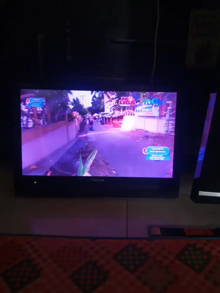 Menerima jual beli tv bekas borong atau satuan