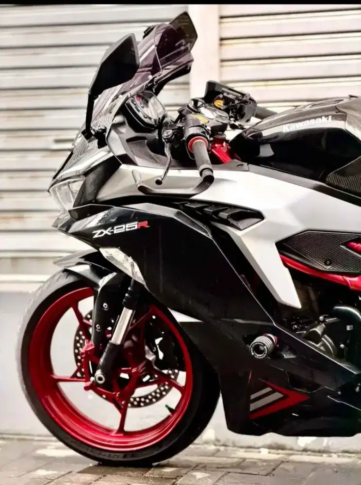 ZX25r 2020 ABS QS