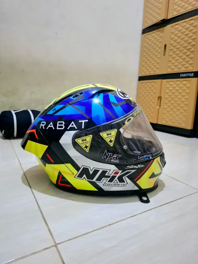 Helm NHK tect street size L