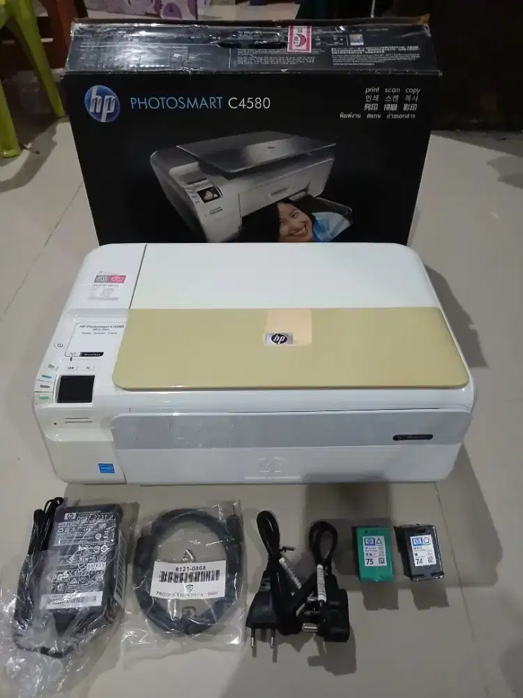 Printer HP seri C4580 (scan, print, copy) plus catridge