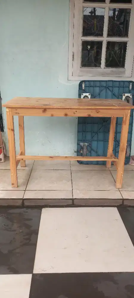 MEJA KAYU minimalist