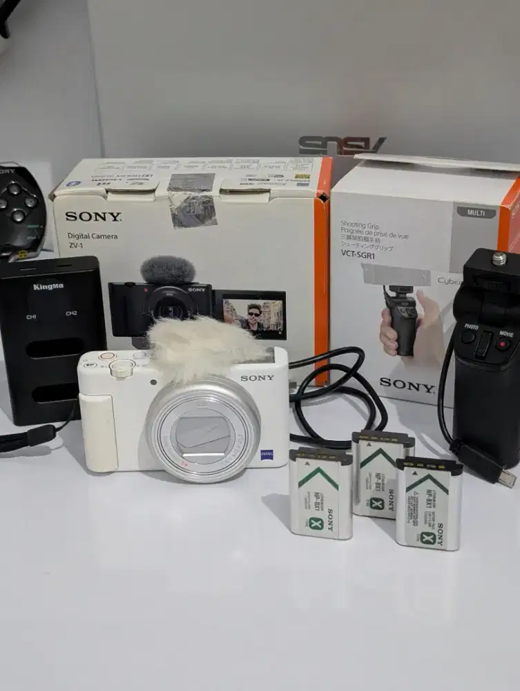 Sony zv 1 camera pocket full set