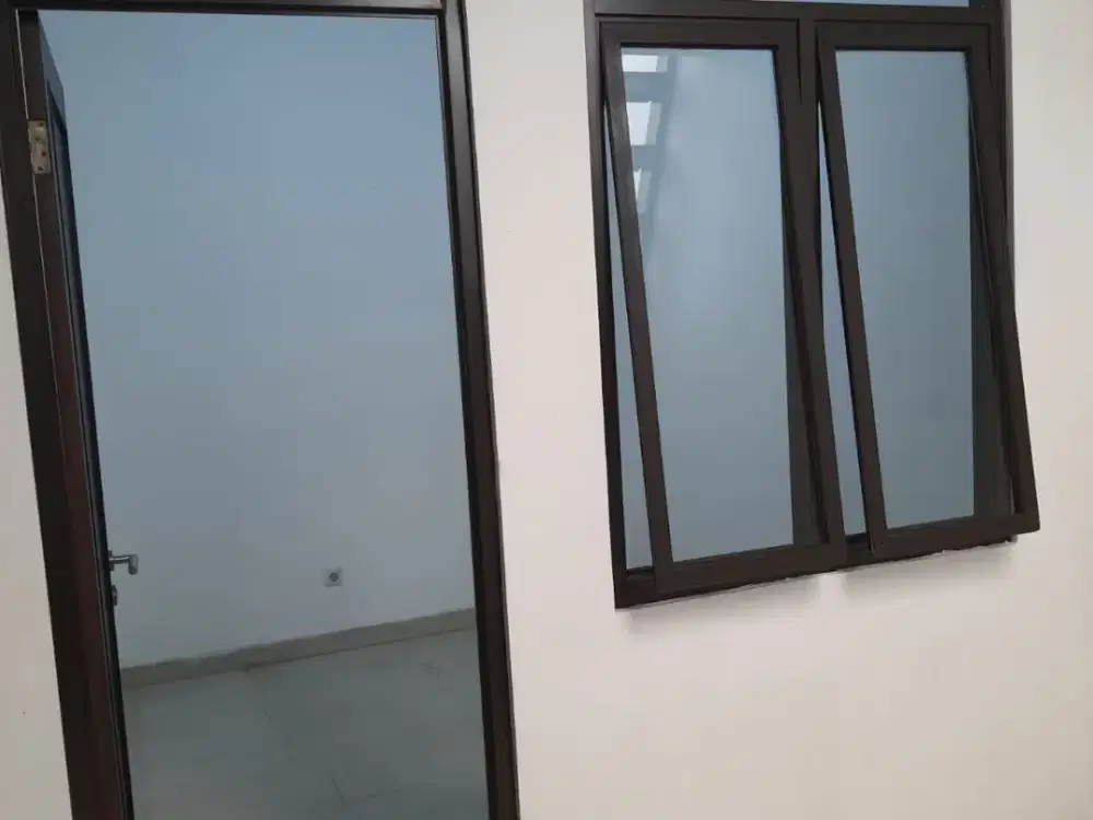 Disewa Rumah Nyaman Siap Huni Minimalis Lokasi Strategis di Batununggal Bandung