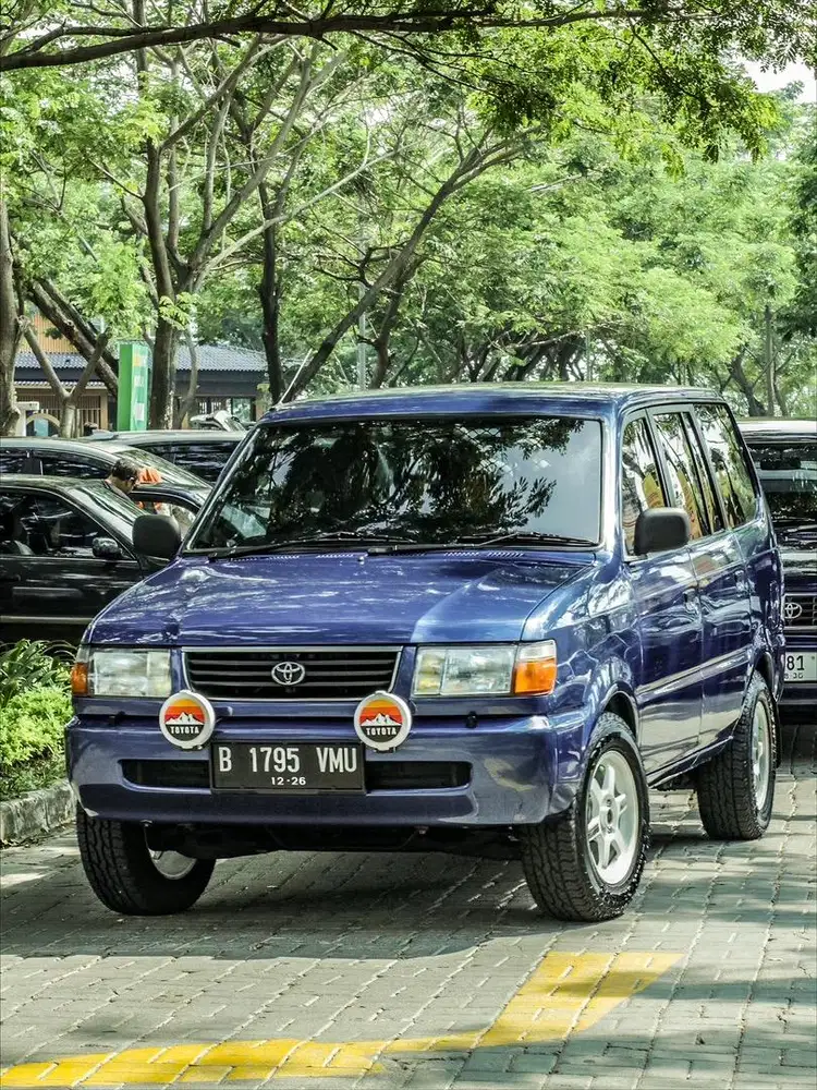 Toyota kijang LGX bensin
