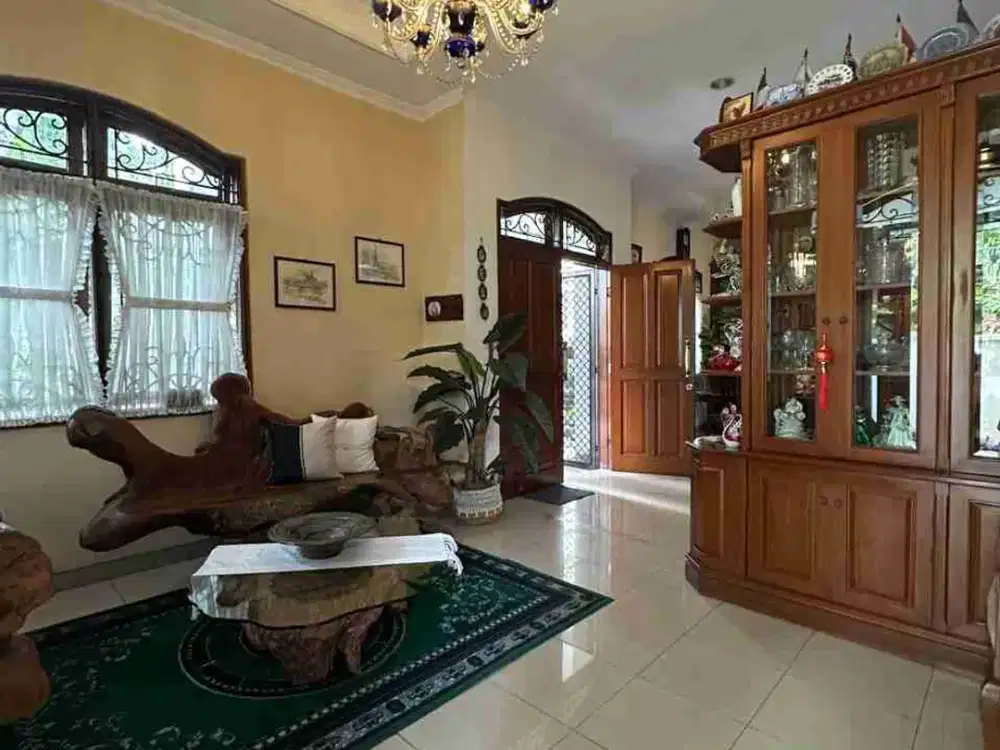 Gading Kirana Dijual posisi Hook