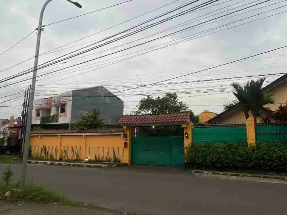 dijual rumah pinggir jalan leles karang tengah cianjur padat penduduk