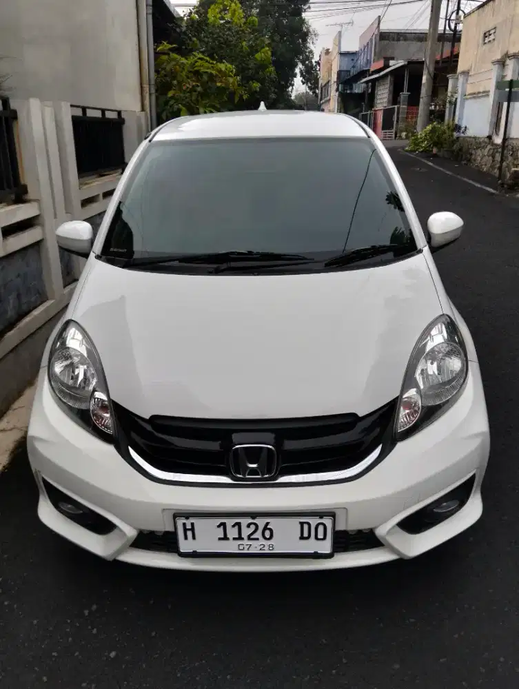 Brio E CVT Matic Putih Th 2018