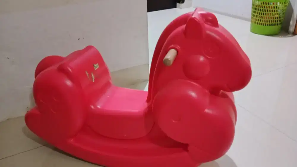 Kuda kudaan anak labeille