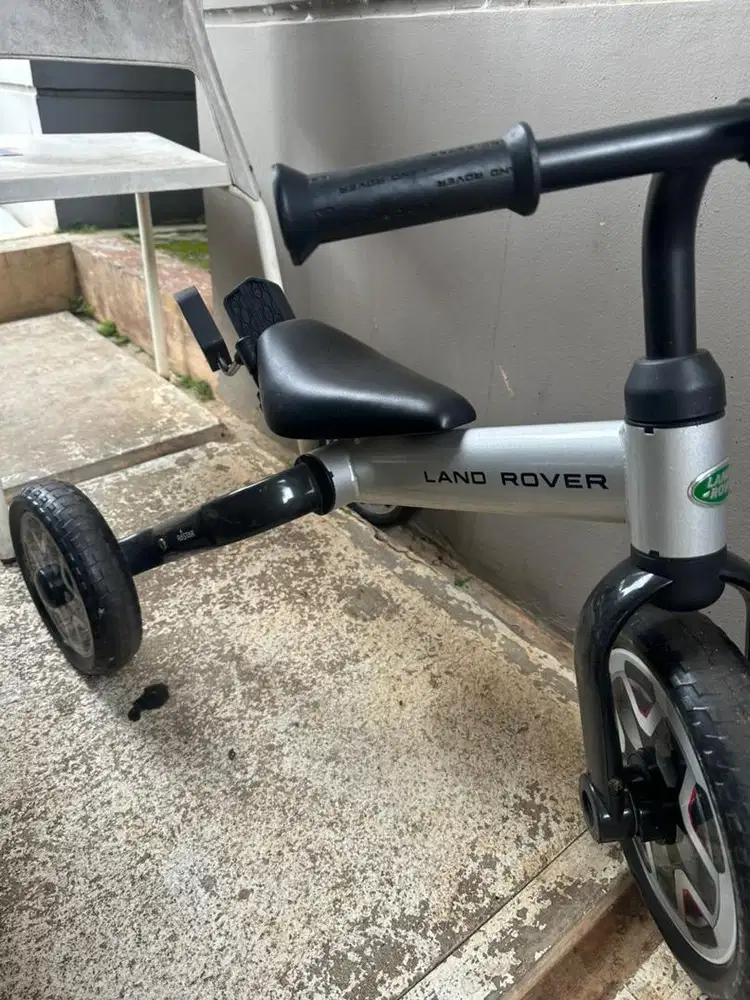Balance Bike Anak Land Rover