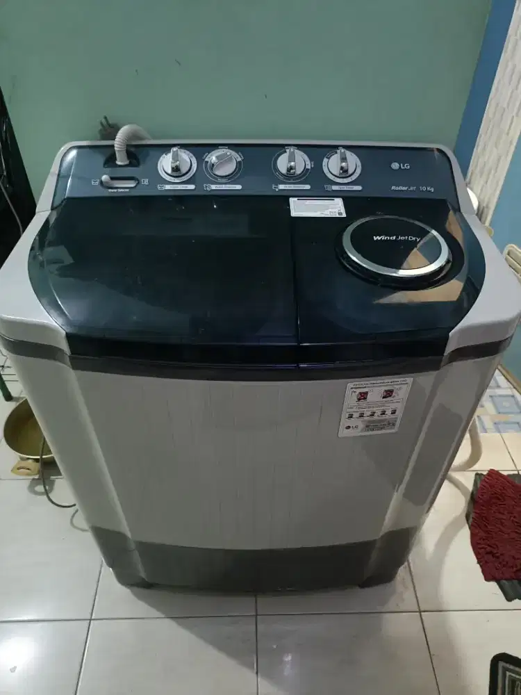 Mesin Cuci 2 Tabung Merk LG