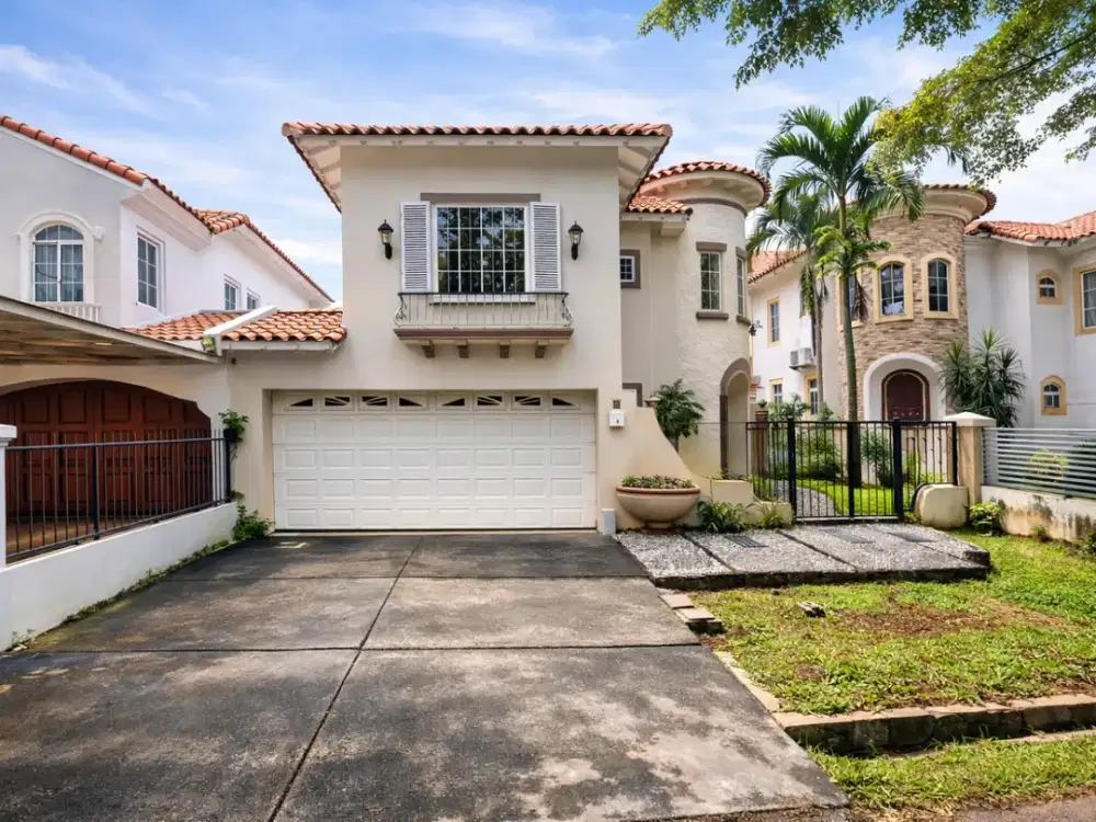 RUMAH MEWAH GAYA MEDITERRANEAN DI LIPPO KARAWACI — FASAD ELEGAN & SIAP HUNI!