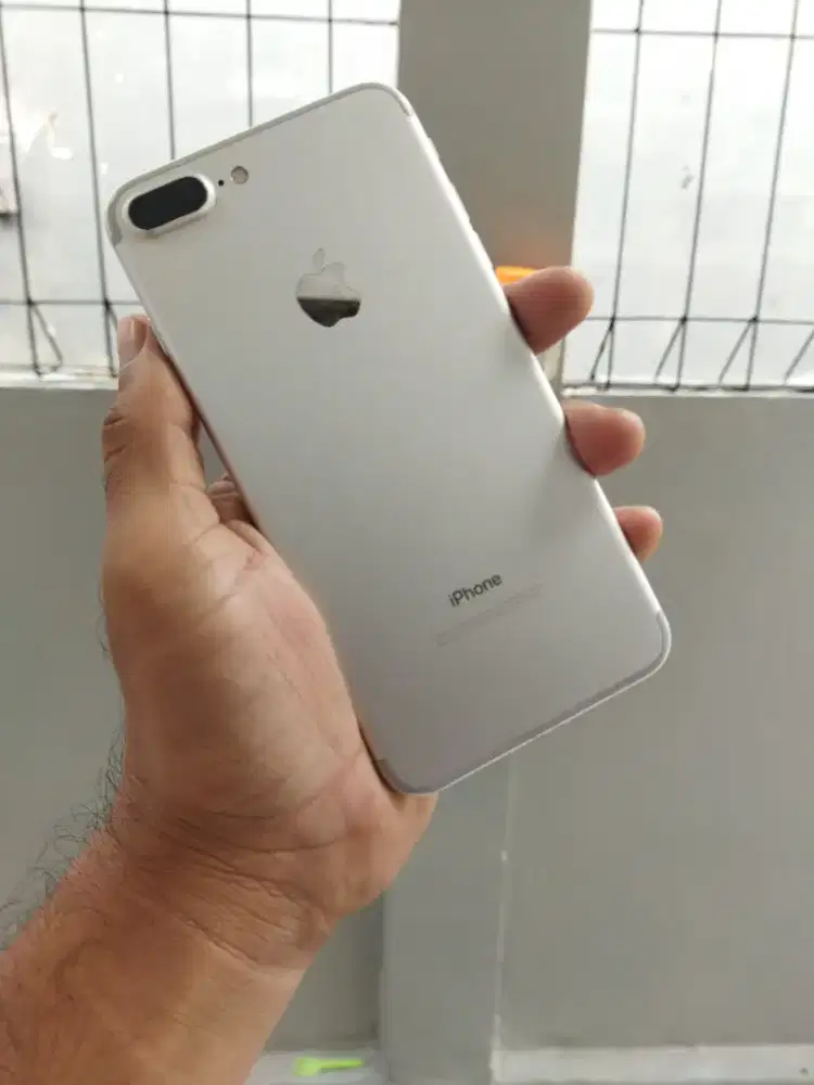 Iphone 7plus internal 128